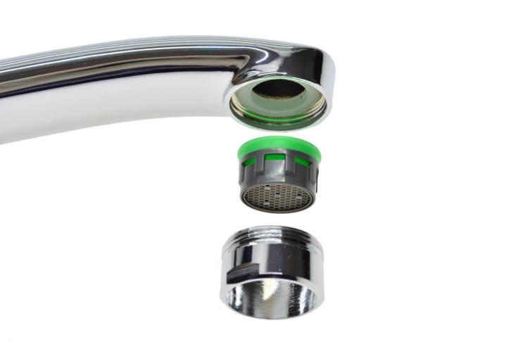 SOTBE mocowanie perlatora wylewka